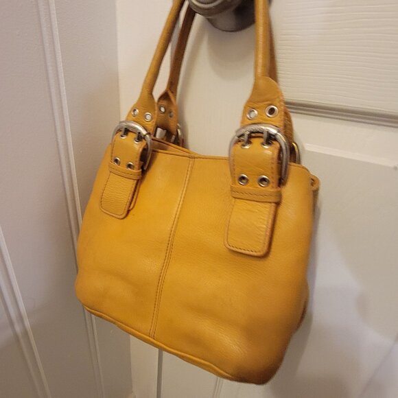 TIGNANELLO BUTTER YELLOW PEBBLED LEATHER HANDBAG PURSE TOTE - Picture 6 of 15